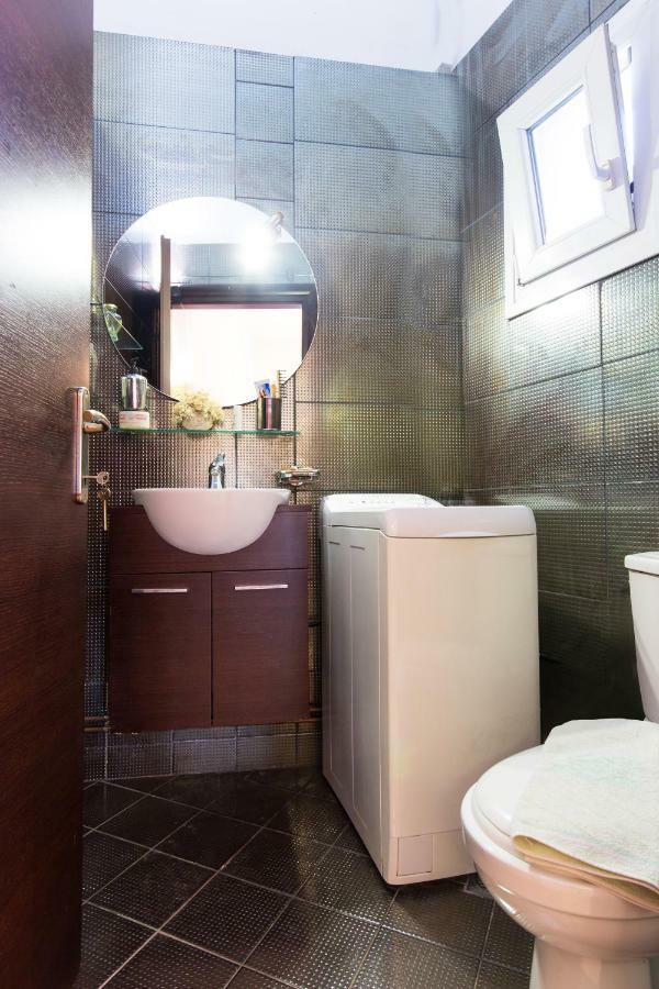 Efi Holiday home *