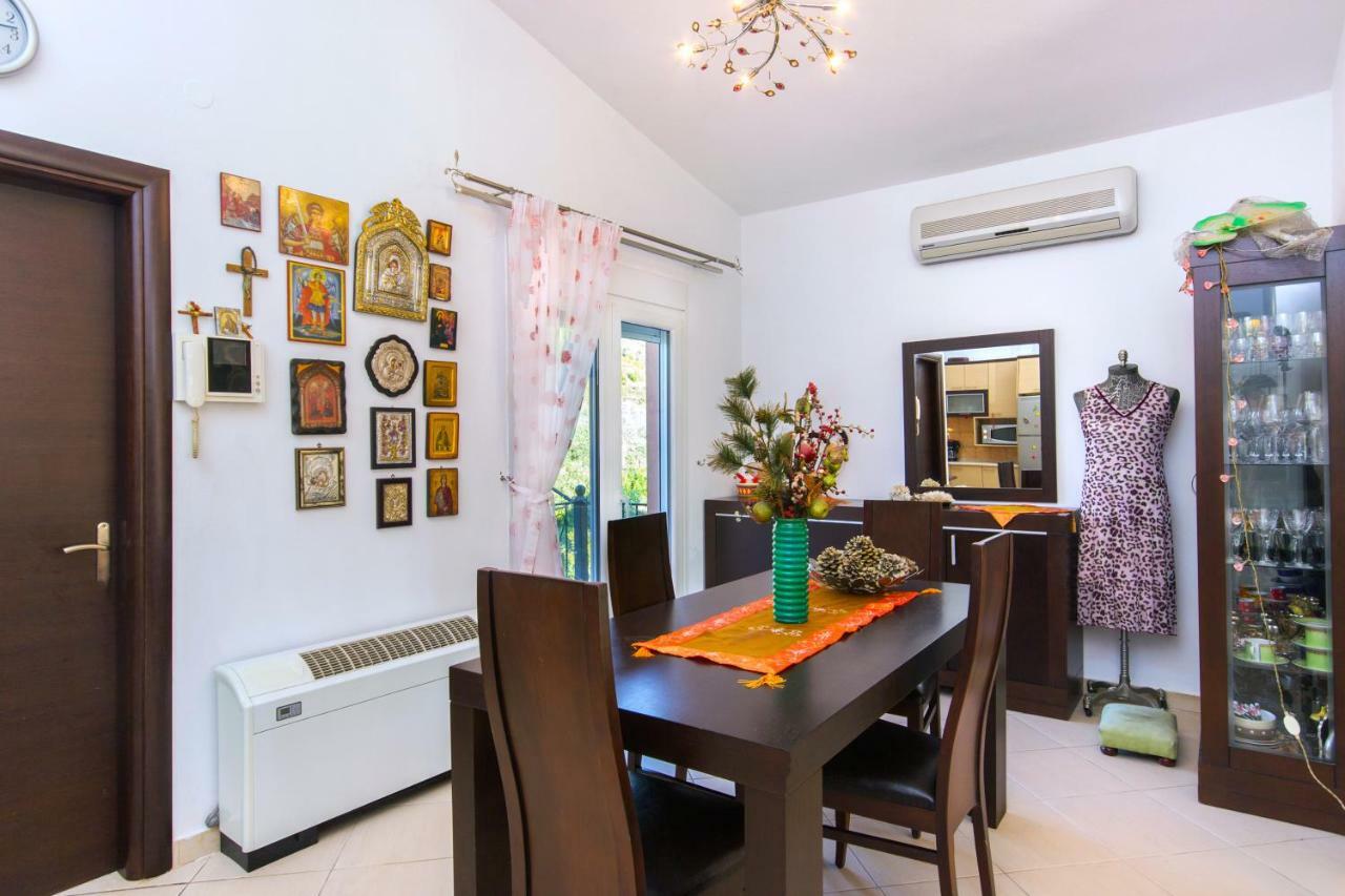 Efi Holiday home *